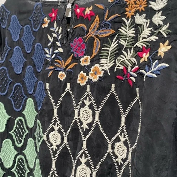 Johnny Was heavily embroidered Esmeralda Tunic NWT - Picture 5 of 12